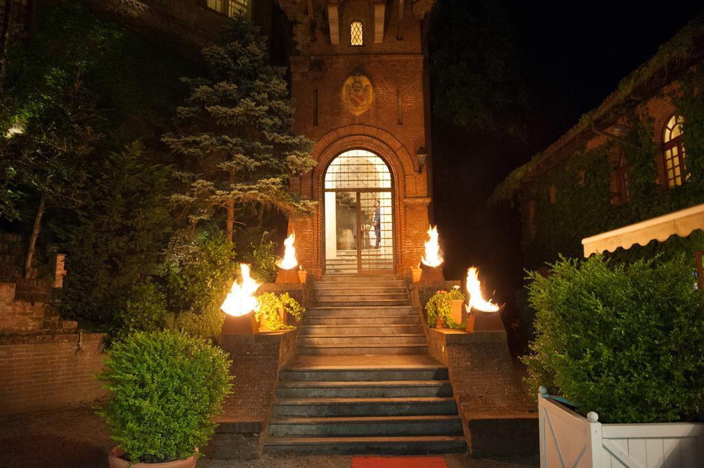 Hotel Relais Del Castello Di Oviglio Exterior foto